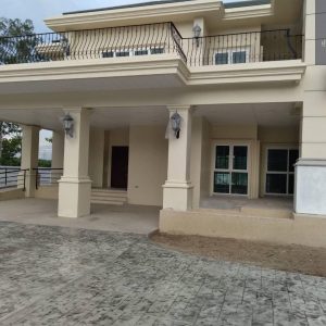 บัวปูนปั้น เสาโรมัน นครศรีธรรมราช3