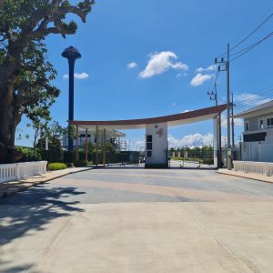 งานบัวตกแต่งสะพาน ทางเข้าหมูบ้าน ศุภาลัย พรีม่า วิลล่า นครศรีธรรมราช 12